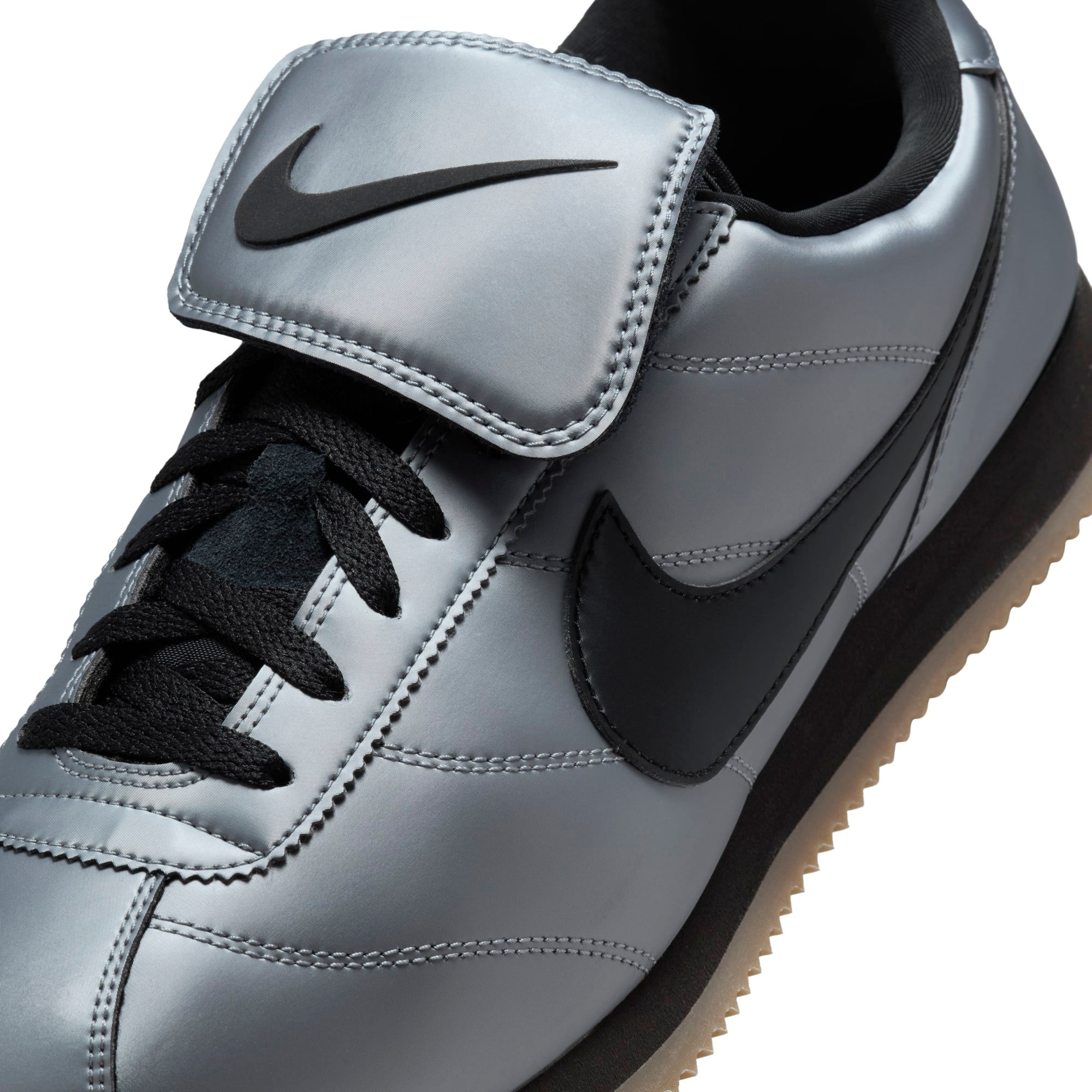 Nike Cortez Se Tiempo Grey - Image 2